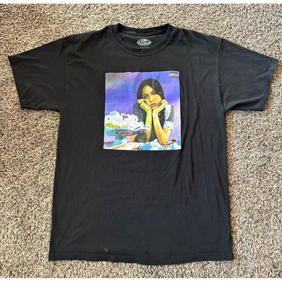 OLIVIA RODRIGO "SOUR" Black Tour T-shirt SIZE LARGE - Picture 1 of 5